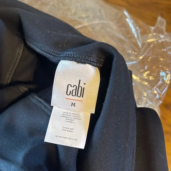 CAbi Midnight Navy Pants- Medium - NIP - Picture 2 of 3